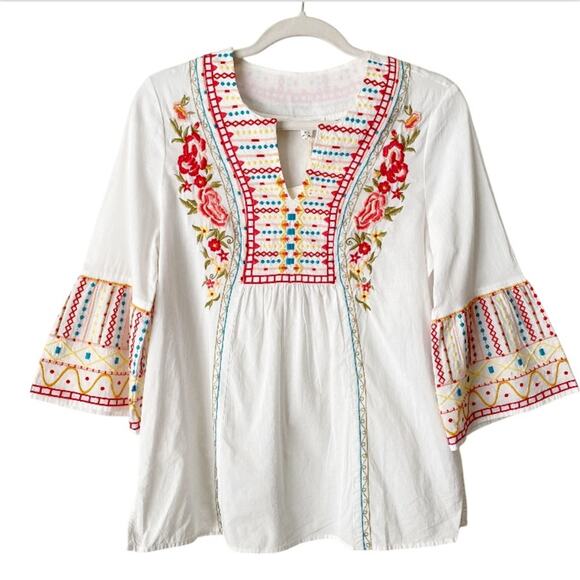 Beachlunchlounge | Boho Embroidered Floral Top Bell Sleeve White Small NWT - Picture 2 of 7